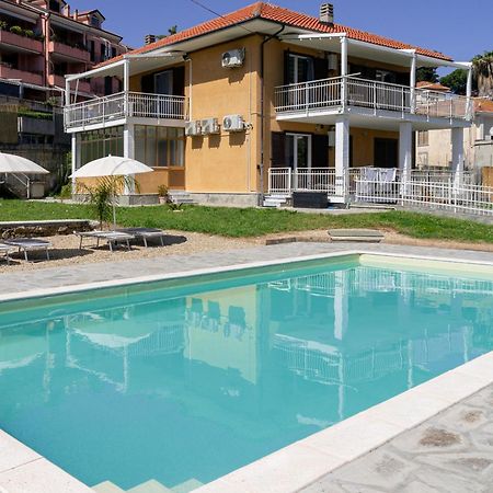 Il Gattino Di Porto - Apt 3 - Monolocale Veranda Piscina Imperia Eksteriør billede